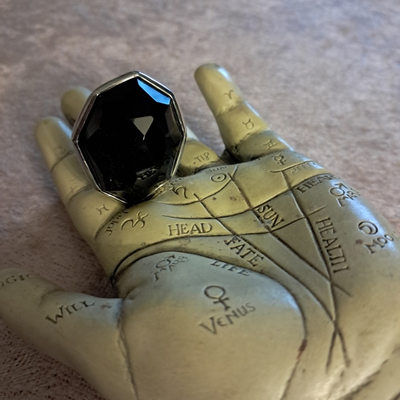 Statement Cocktail Ring Large Black Faceted Stone Witch Goth Size 7 - Picture 2 of 5